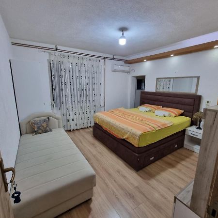 Guest House Vukmarkovic Sutomore Ngoại thất bức ảnh