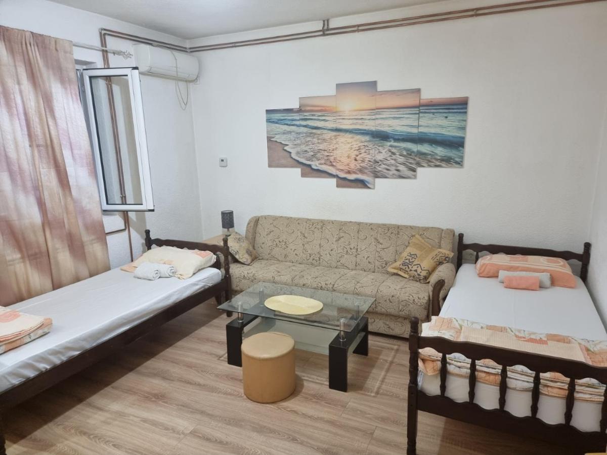 Guest House Vukmarkovic Sutomore Ngoại thất bức ảnh